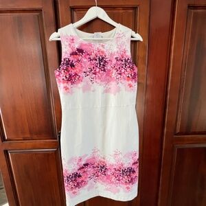 NWOT: Beautiful Dress by Artex - Ladies M